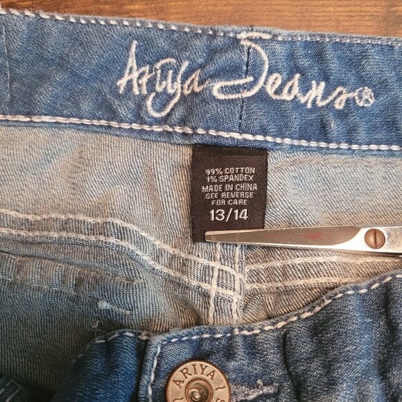 Ariya Jeans 14 Flare Thick Stitch Button Flap Prado Raw Hem Low Rise Western - Picture 5 of 12